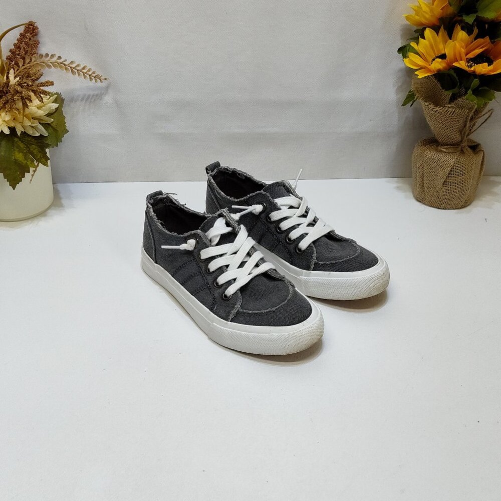 Pop Comfort Fit Sneakers WMNS 6M Distressed Black Denim Upper Casual Style Shoes